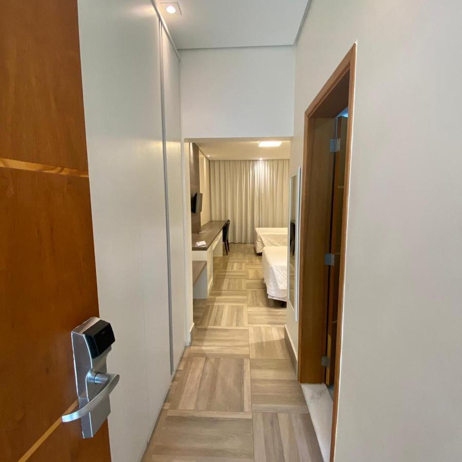 Itu Plaza Hotel المظهر الخارجي الصورة
