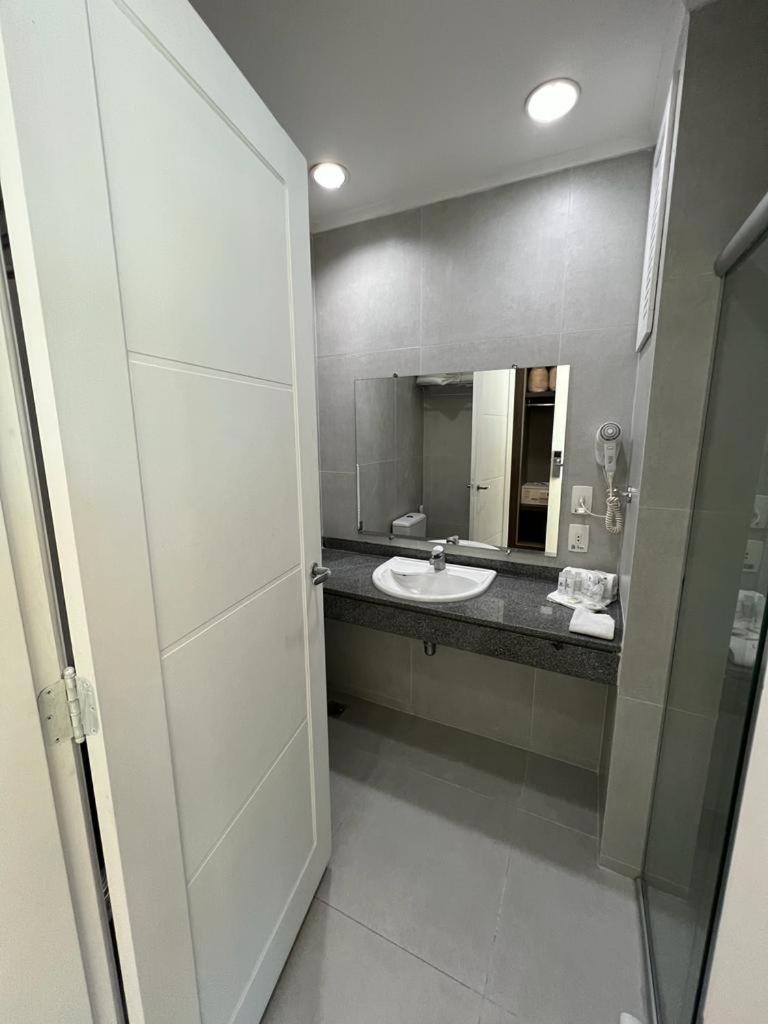 Itu Plaza Hotel المظهر الخارجي الصورة