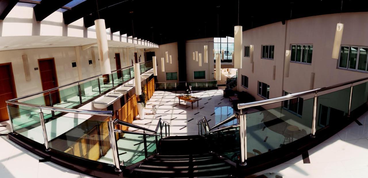 Itu Plaza Hotel المظهر الخارجي الصورة